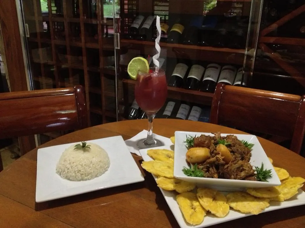 Parador Villas Sotomayor Adjuntas 2*,  Portoriko